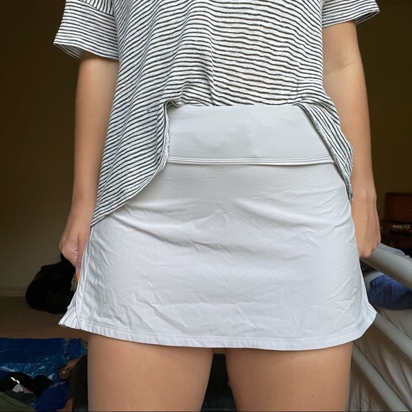 lululemon athletica Dresses & Skirts - LULULEMON SKIRT